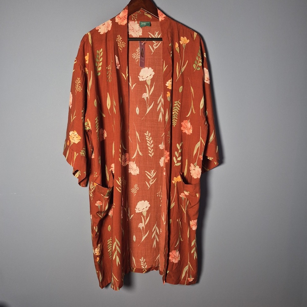 Uncommon Goods‎ Flower Robe Oversized XS/S (Missing Tie)